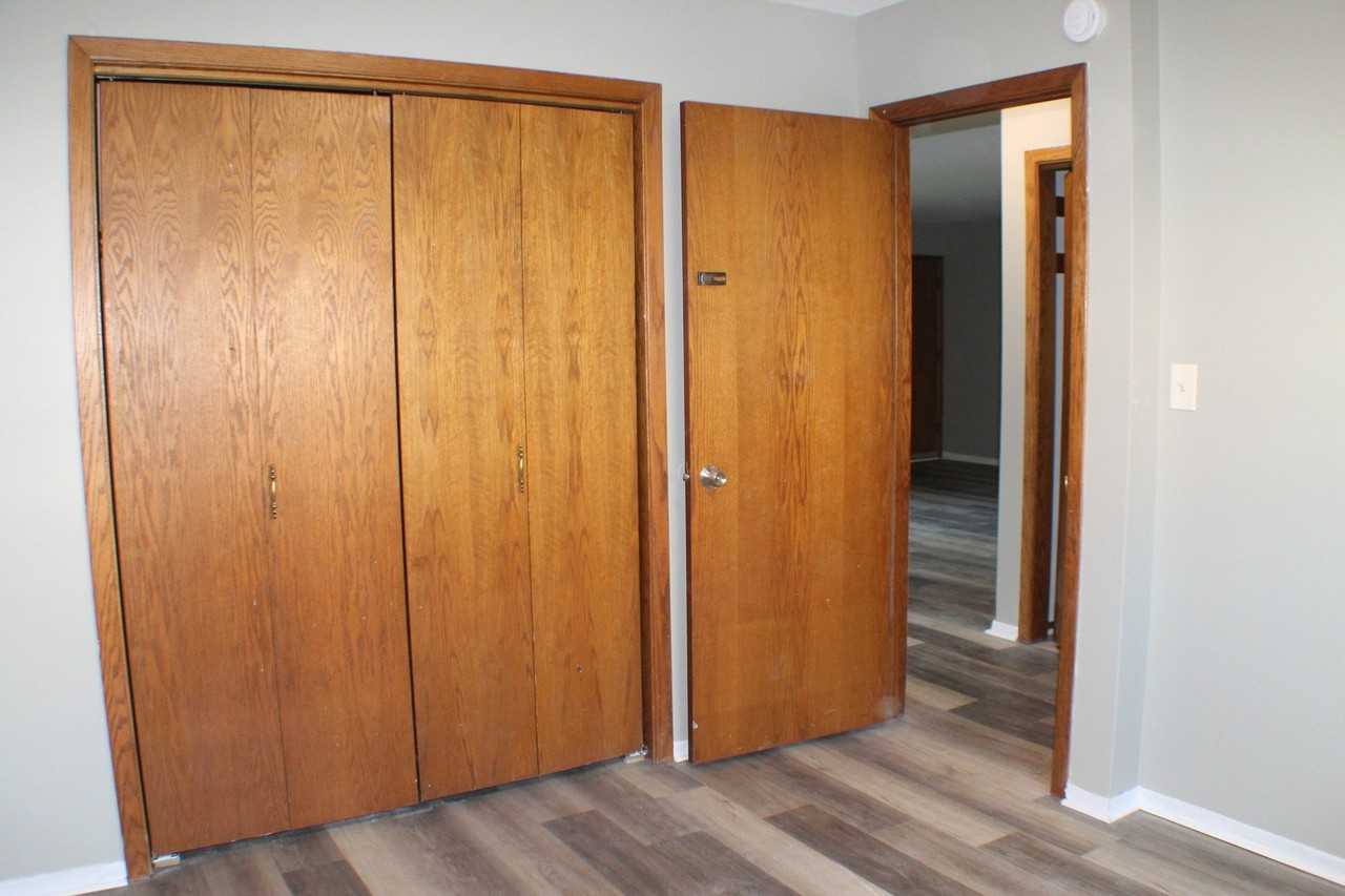2902 31st St #8 - Photo 5 of 14