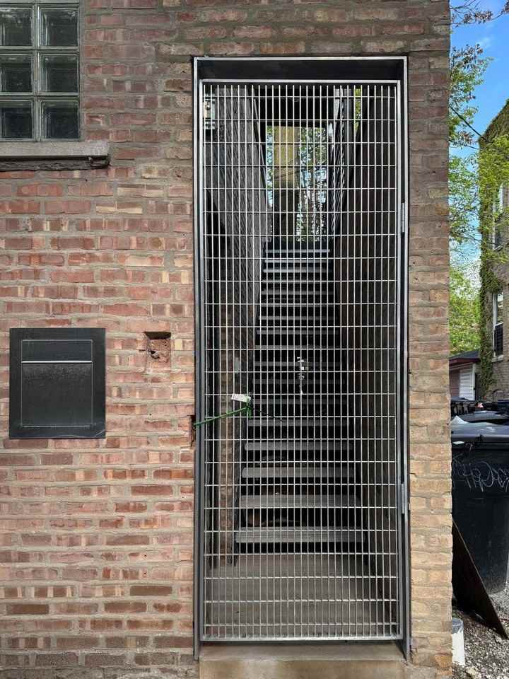 2159 W Evergreen Ave #4 - Photo 4 of 26