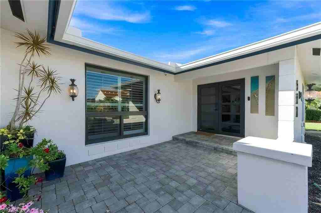 580 Tripoli Ct - Photo 4 of 49