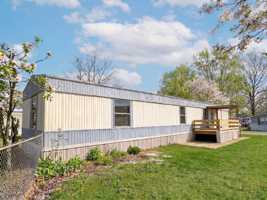 featured image of 13 Wisteria Dr