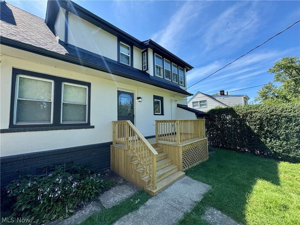 1451 Craneing Rd - Photo 6 of 28