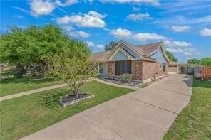 1806 Rosebud Ct - Photo 2 of 23