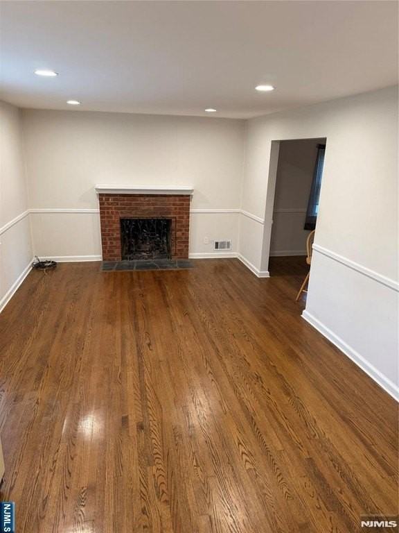 225 Hillside Ave - Photo 2 of 14
