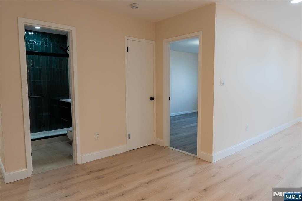 3900 Liberty Ave #1A - Photo 3 of 14