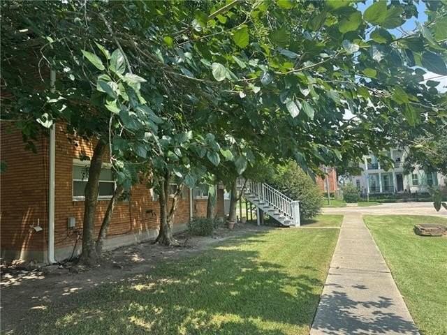 6554 Milne Blvd - Photo 4 of 17