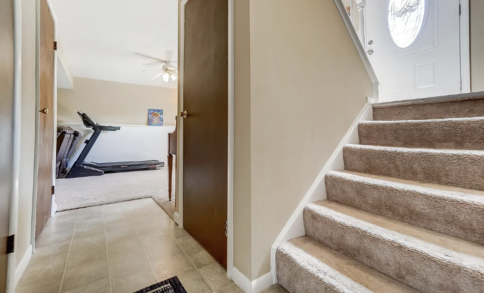 4831 Hollywreath Ct - Photo 7 of 13
