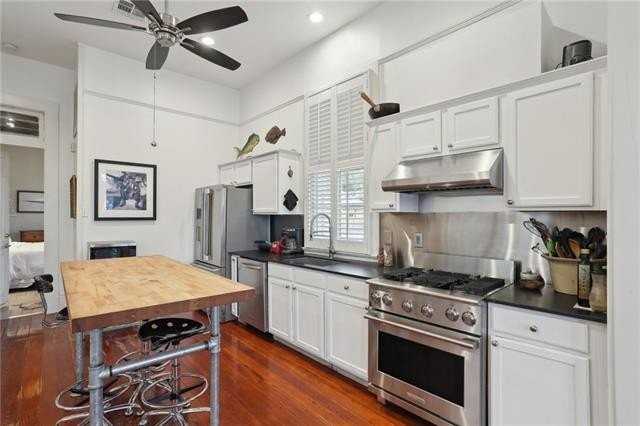 548 Jefferson Ave - Photo 4 of 14