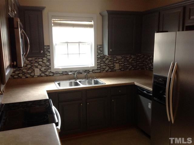 178 Green Dr - Photo 2 of 19