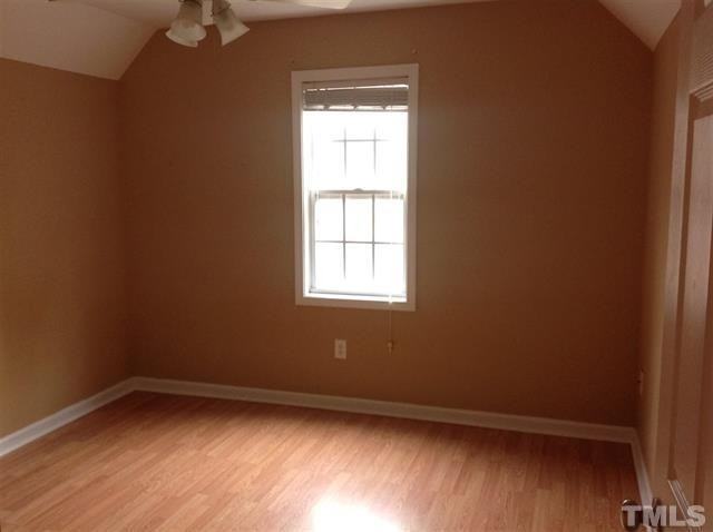 178 Green Dr - Photo 7 of 19