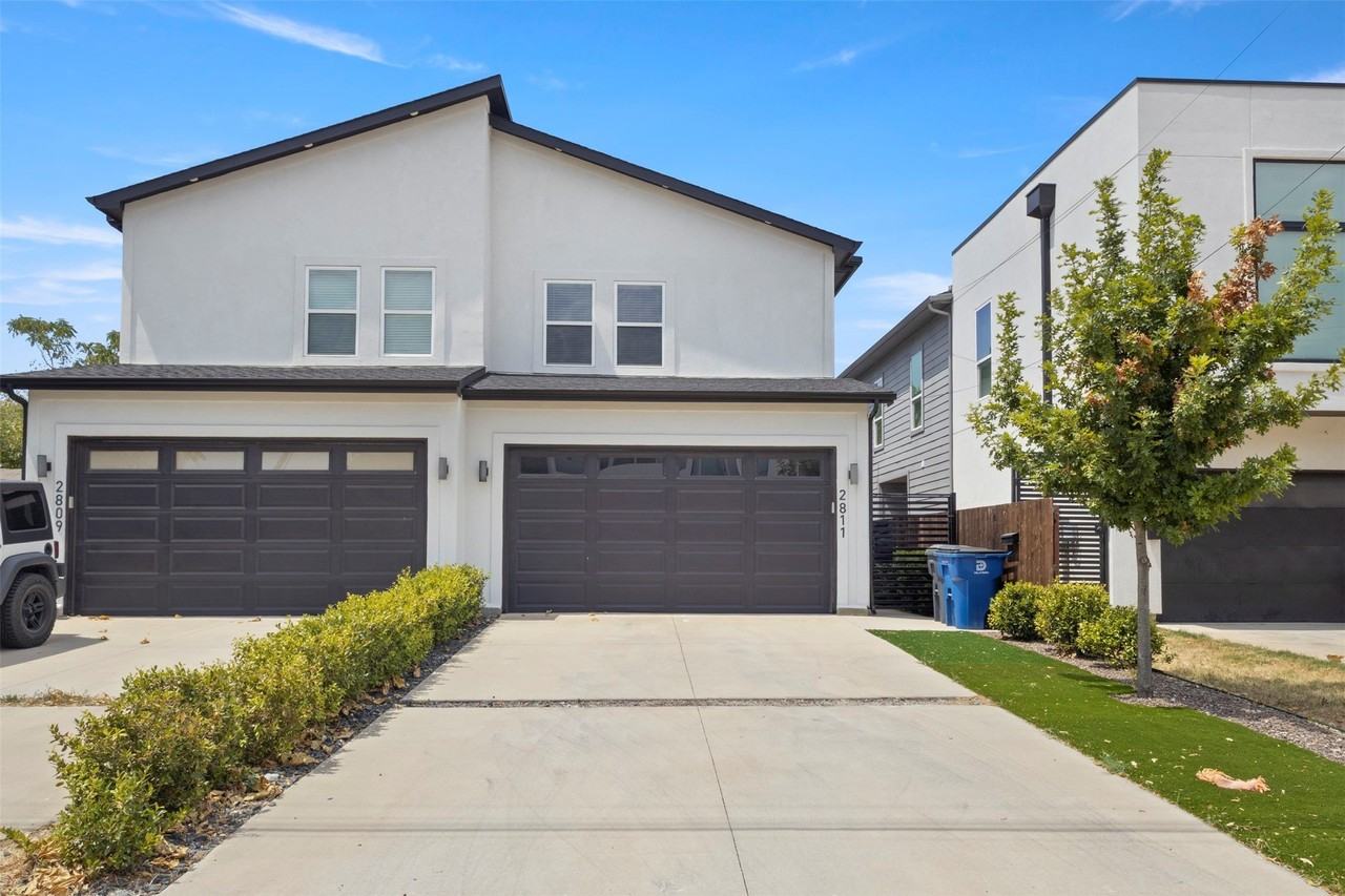 2811 Harston St - Photo 2 of 40