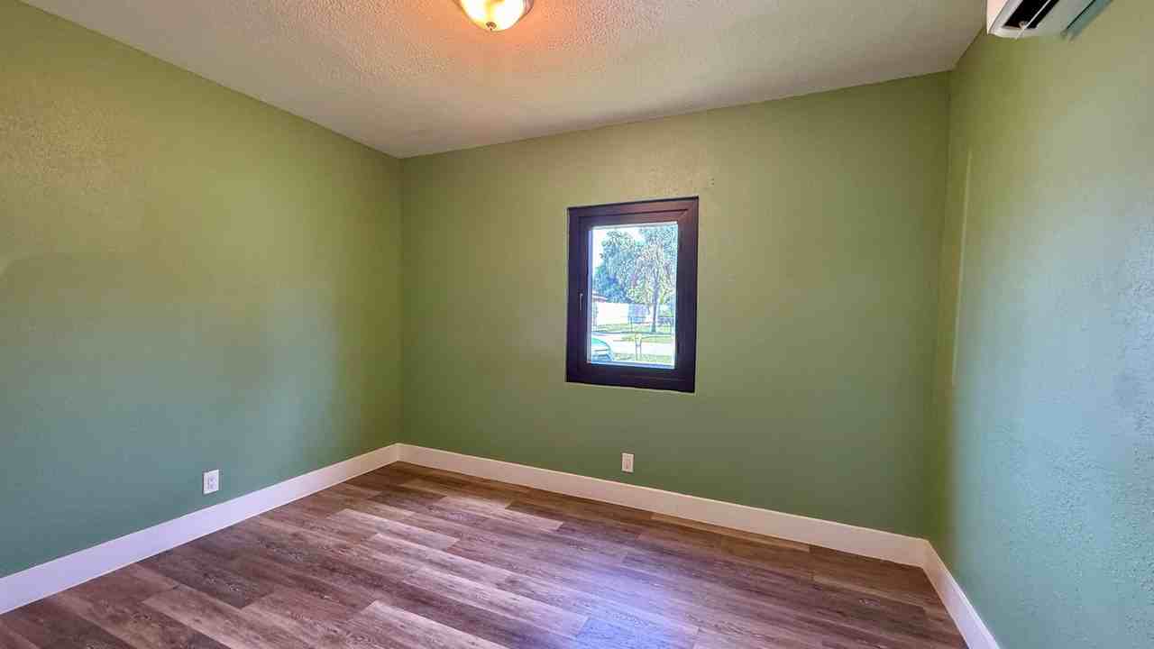 4729 Myrtle Ln #4729 - Photo 2 of 13