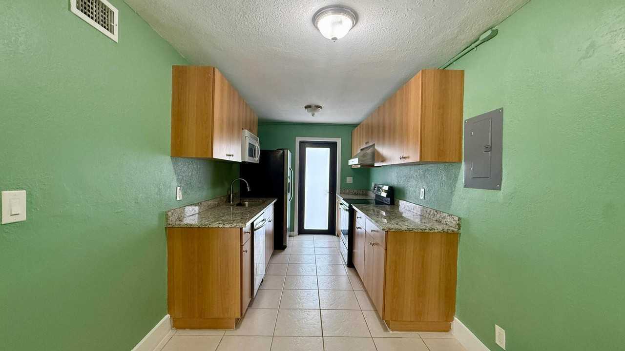 4729 Myrtle Ln #4729 - Photo 3 of 13