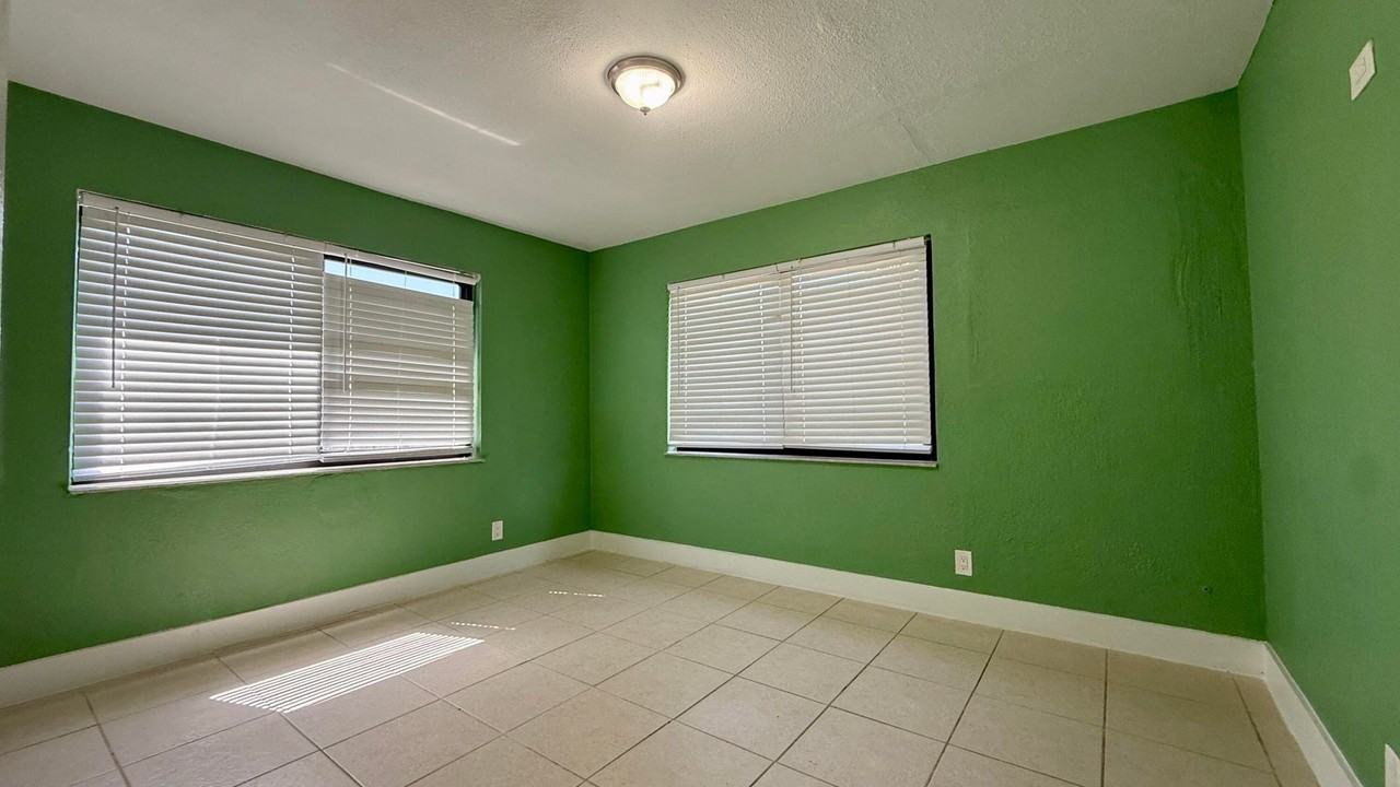 4729 Myrtle Ln #4729 - Photo 4 of 13