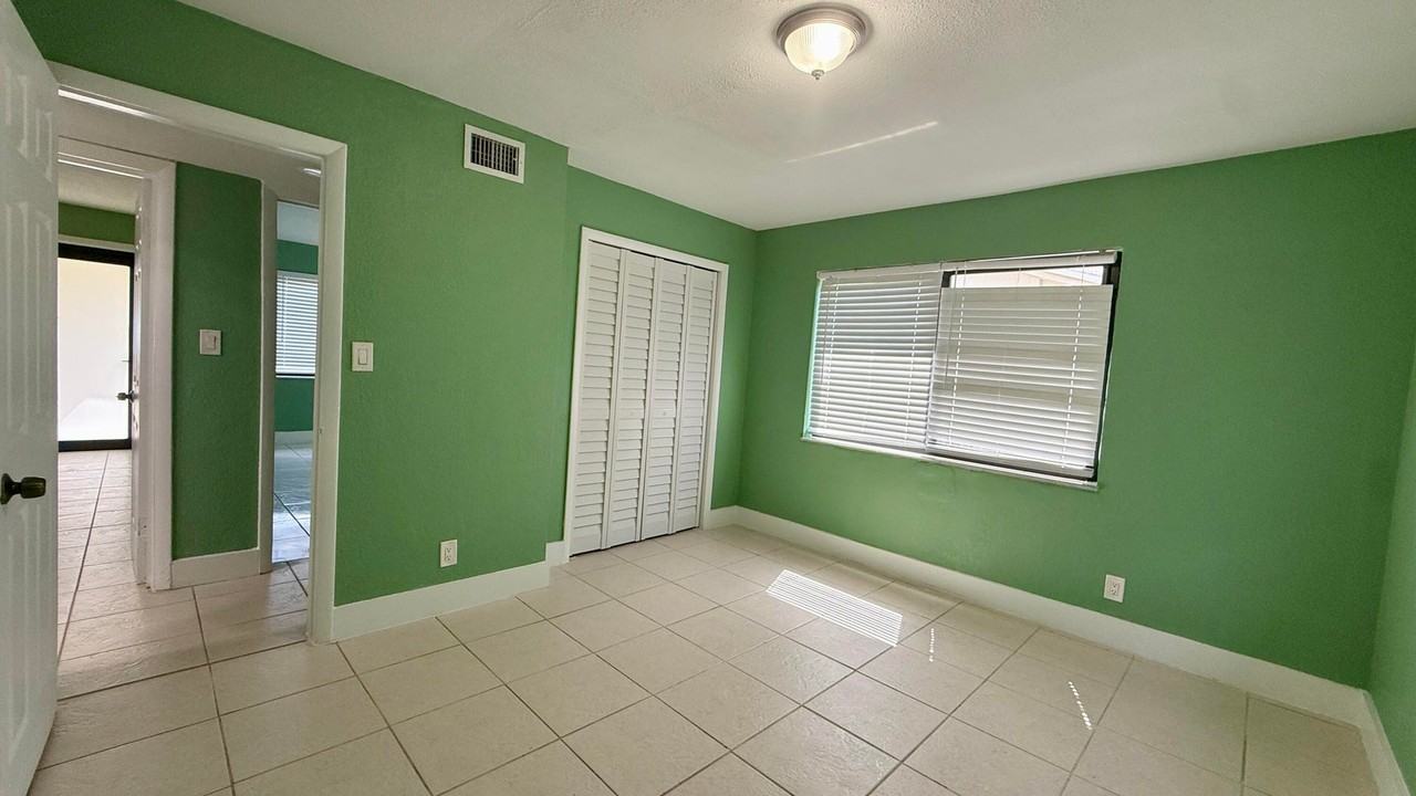 4729 Myrtle Ln #4729 - Photo 5 of 13