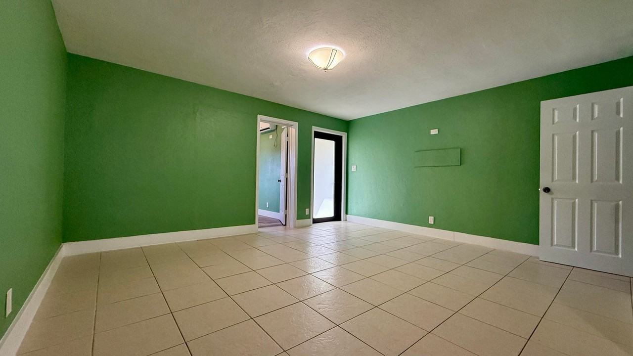4729 Myrtle Ln #4729 - Photo 6 of 13