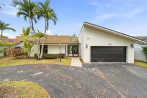 featured image of 12718 Sw 96th Ter