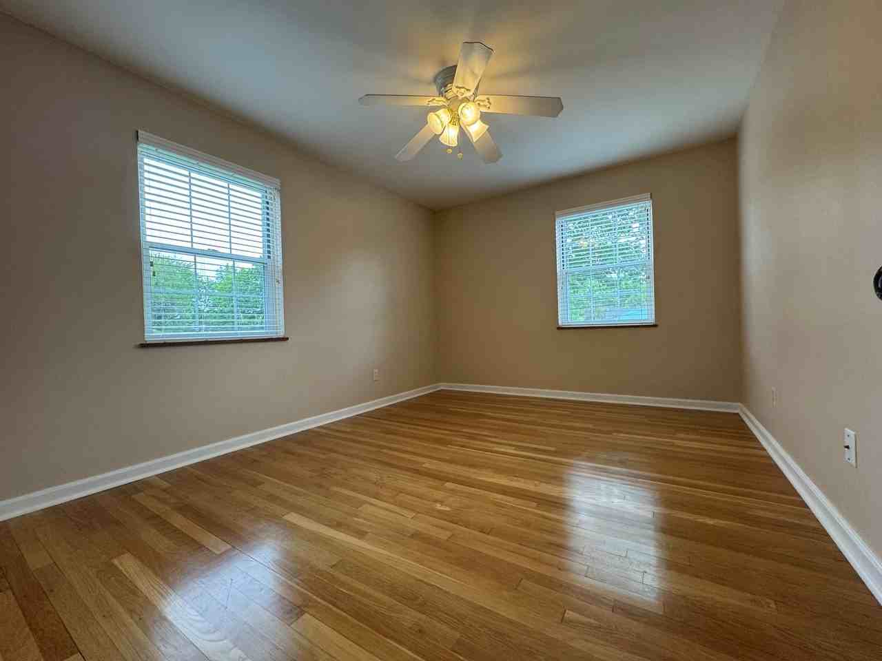 802 Kenwick Rd Apt D #D - Photo 7 of 15