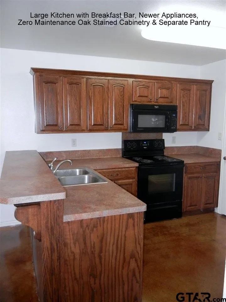 13361 Country Meadow Ln - Photo 4 of 12