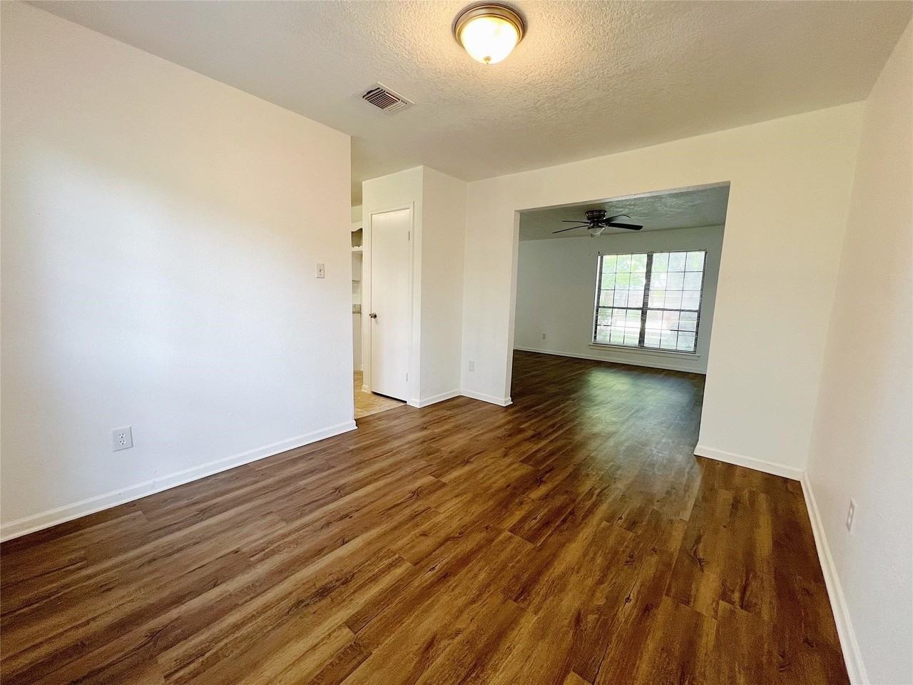 616 Valley Spring Dr - Photo 7 of 30