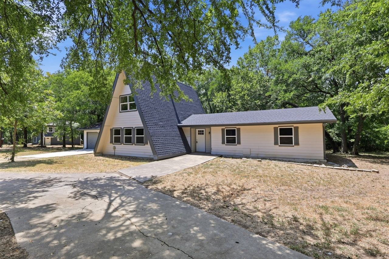 103 #A Calhoun Bend - Photo 3 of 32