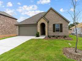 featured image of 553 Hickory Ridge Dr