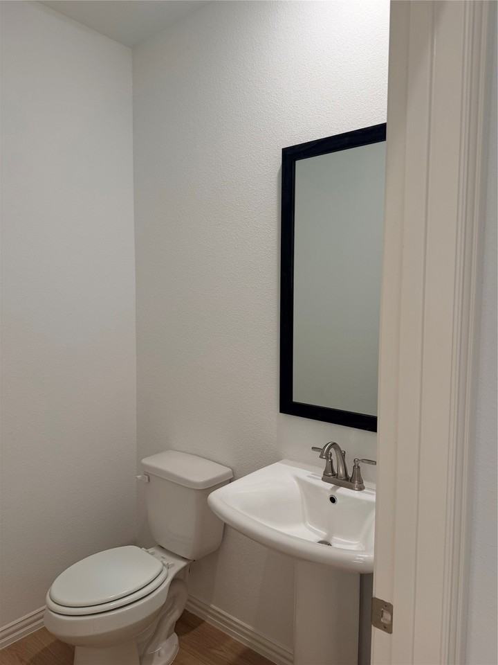 7328 Grant Ave - Photo 6 of 24