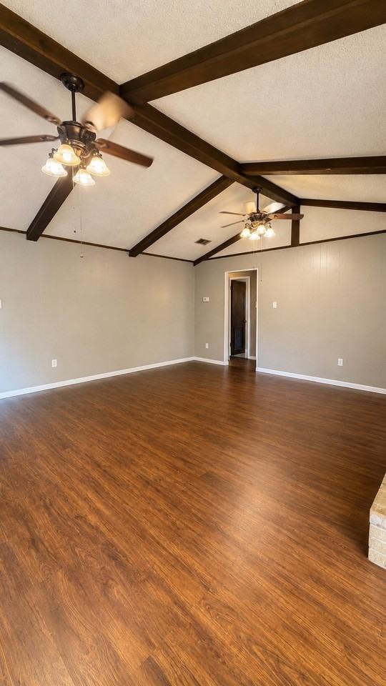 2026 Marsalis Dr - Photo 4 of 37