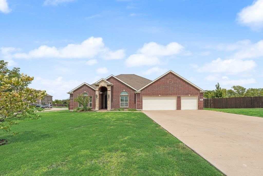 1232 Cirrus Ct - Photo 2 of 20
