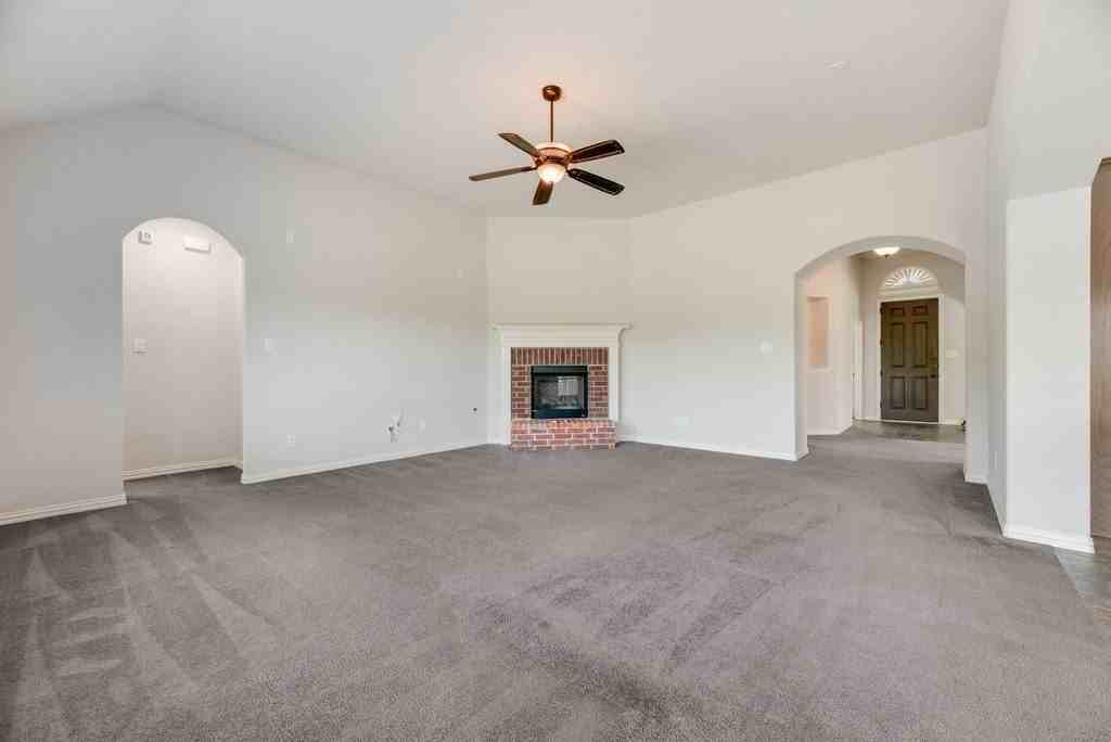 1232 Cirrus Ct - Photo 4 of 20