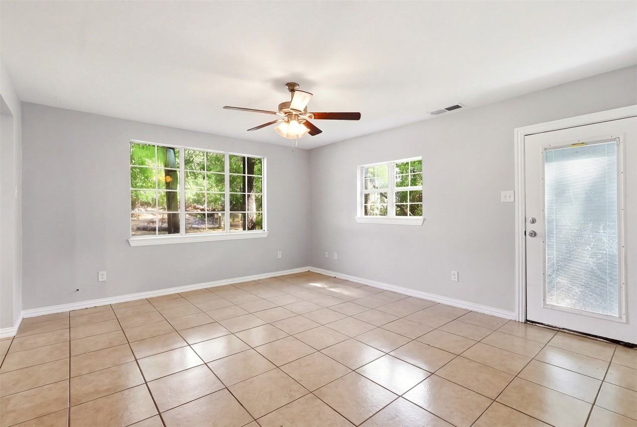103 #B Calhoun Bend - Photo 2 of 26