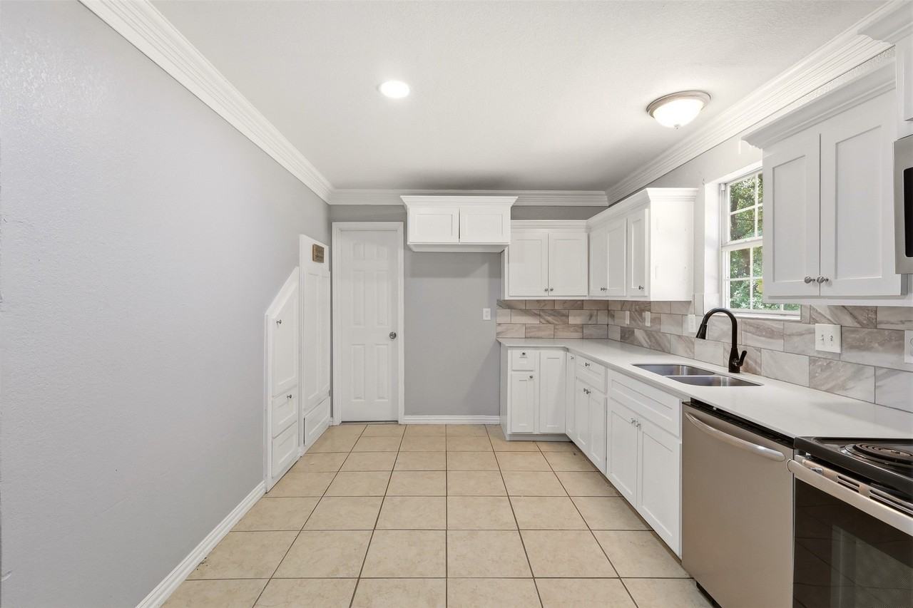 103 #B Calhoun Bend - Photo 6 of 26