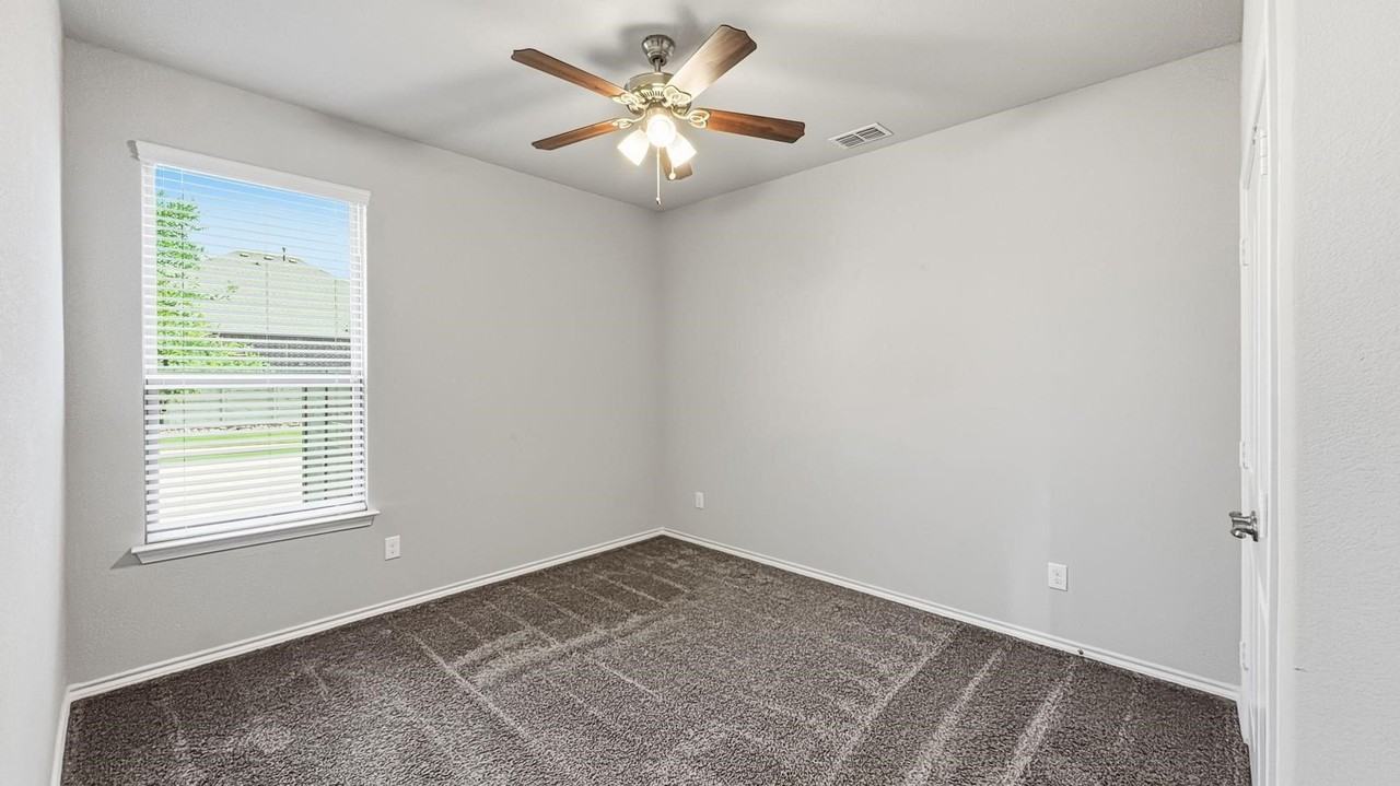 824 Dove Cv - Photo 6 of 31