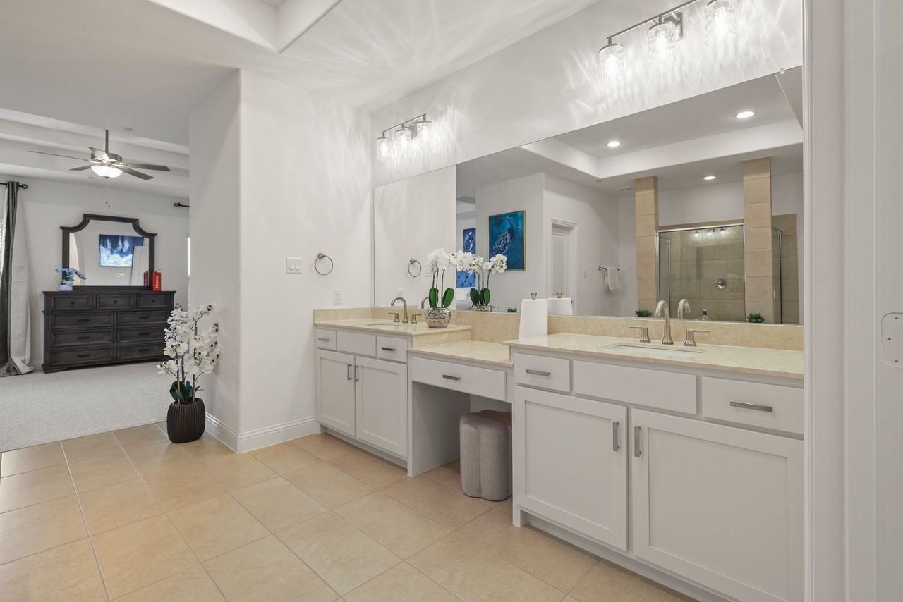 112 Canonbury Dr - Photo 3 of 16