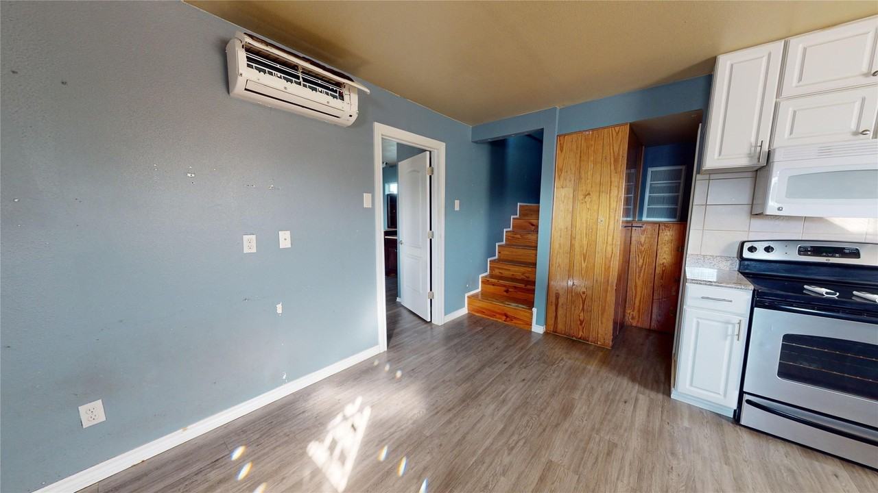 10987 Windy Ln #D - Photo 4 of 15