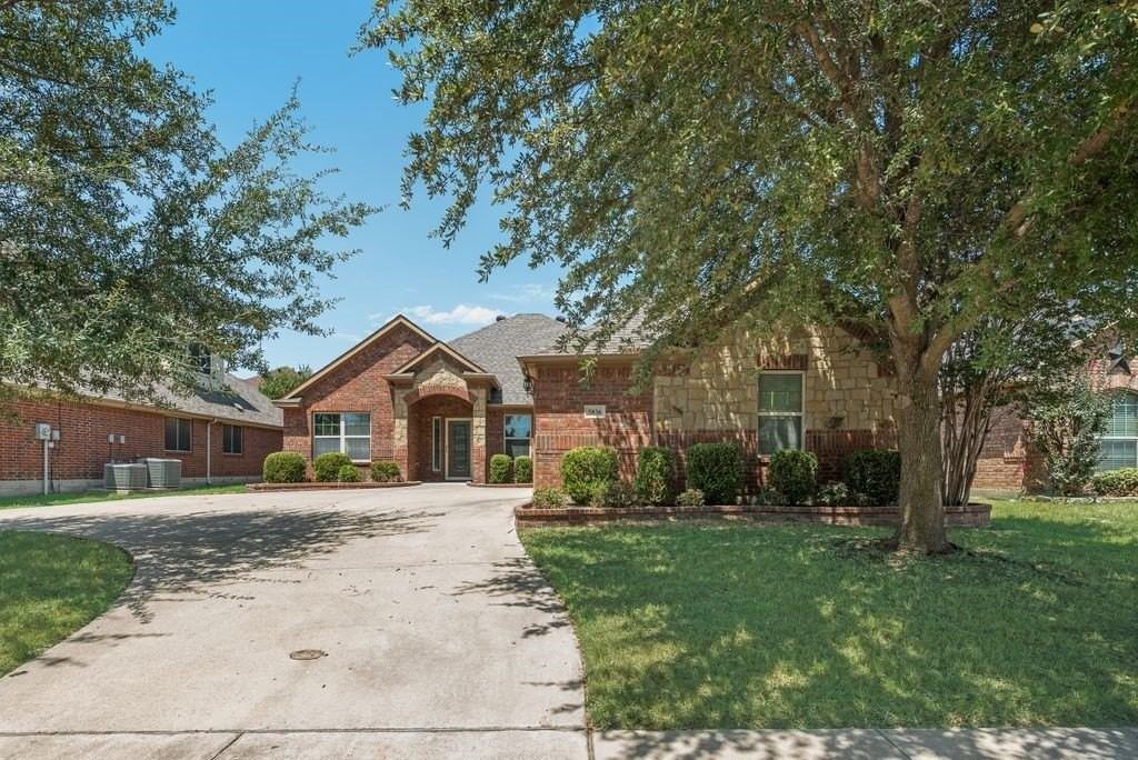 5836 Sunny Meadow Ln - Photo 3 of 27