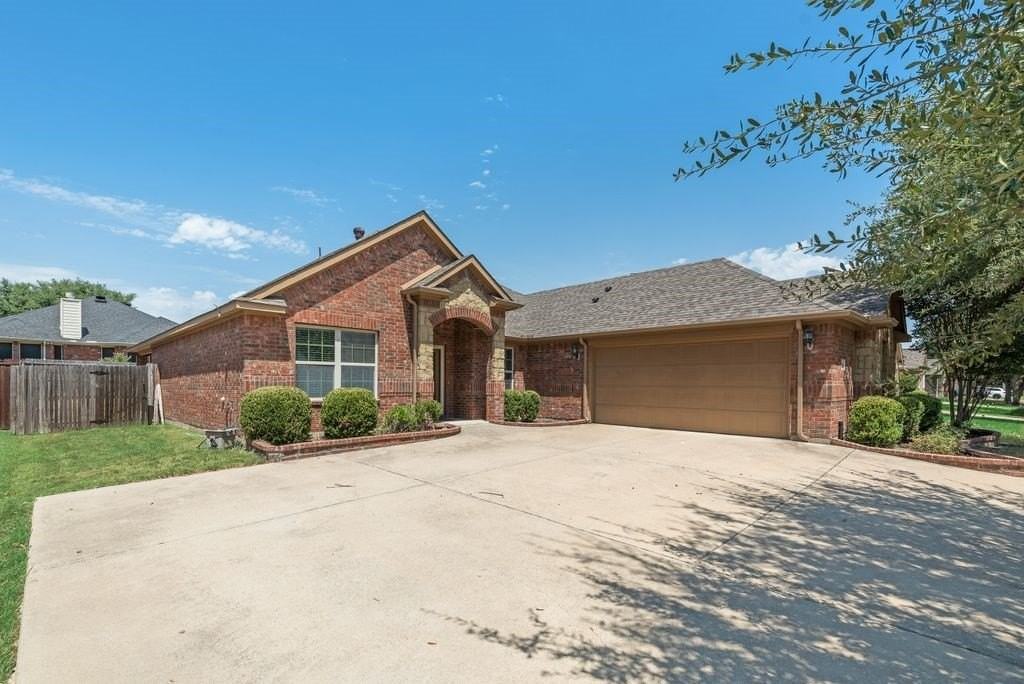 5836 Sunny Meadow Ln - Photo 5 of 27