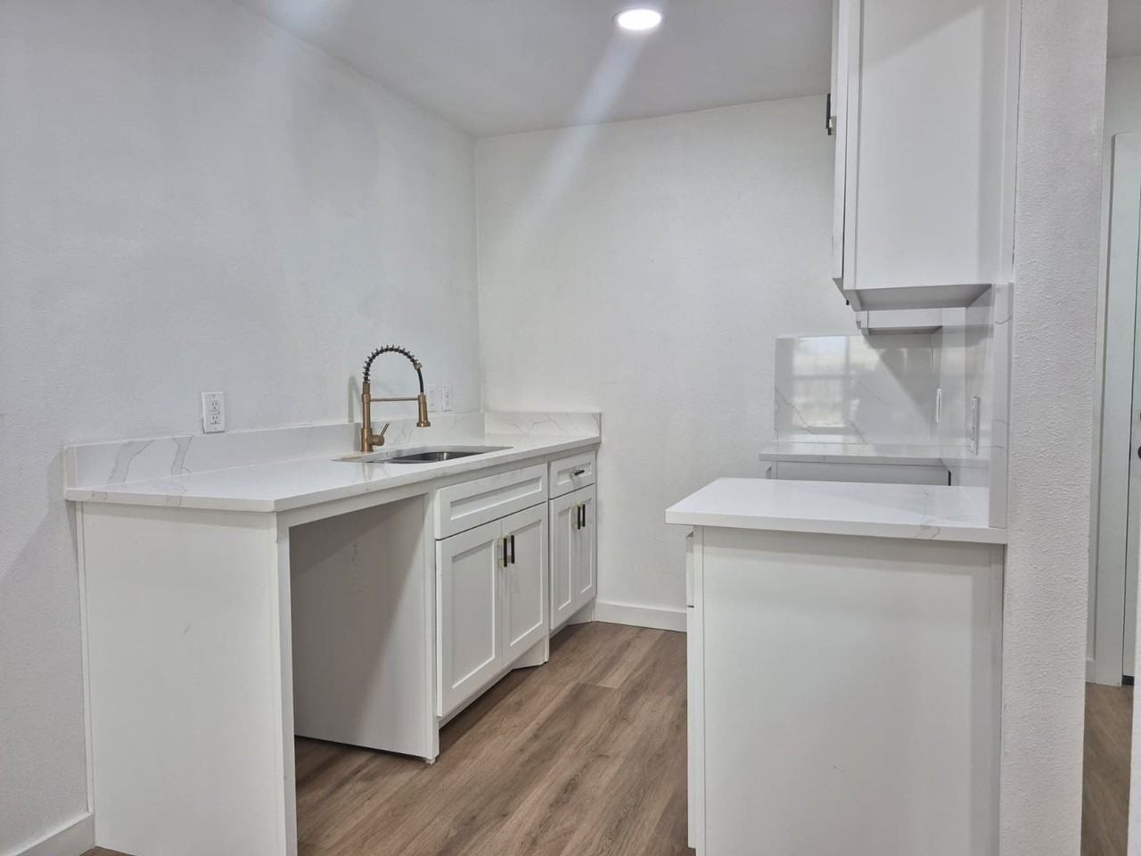 5057 Ridglea Ln #1107 - Photo 5 of 20