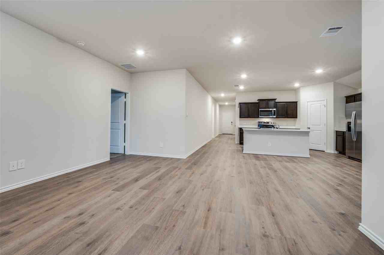 13108 Rich Ln - Photo 4 of 25