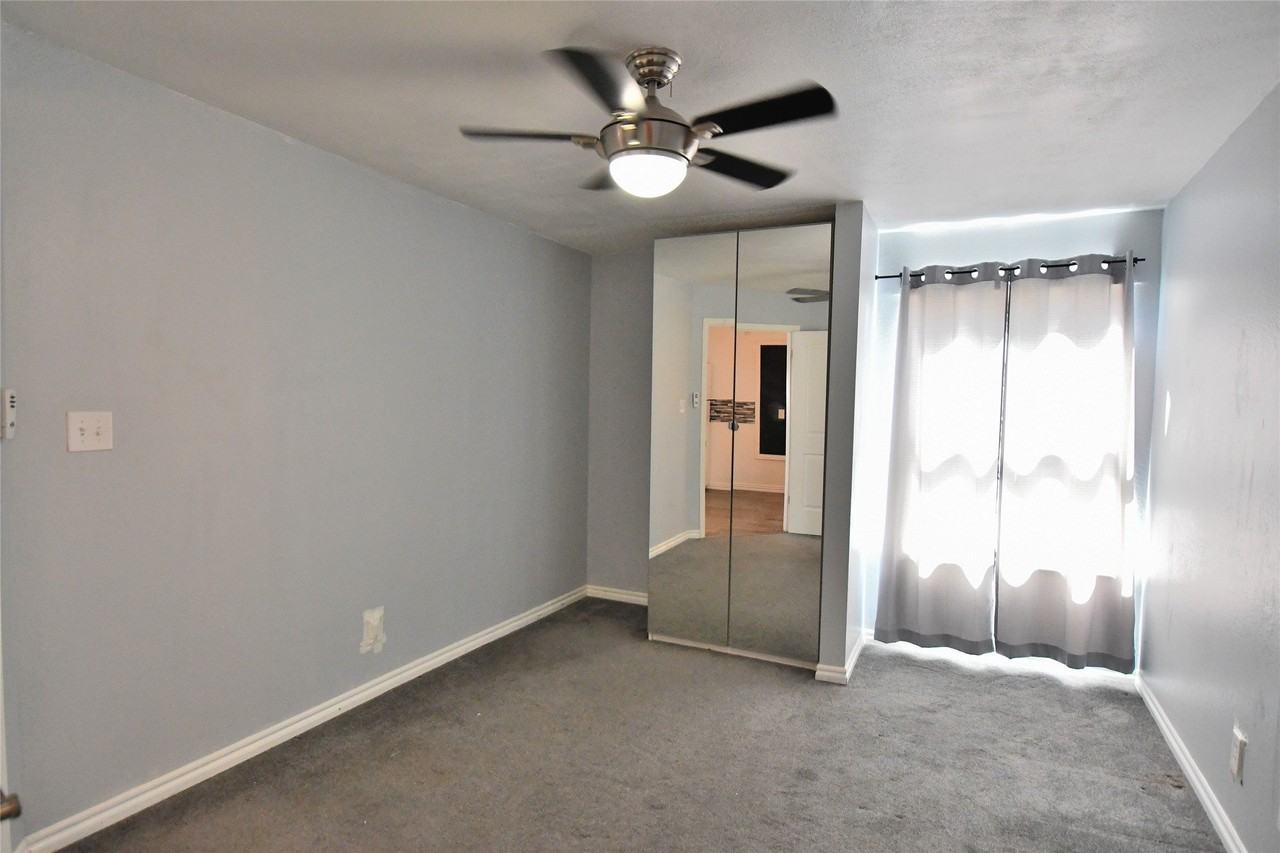 3121 Sondra Dr #204 - Photo 6 of 18