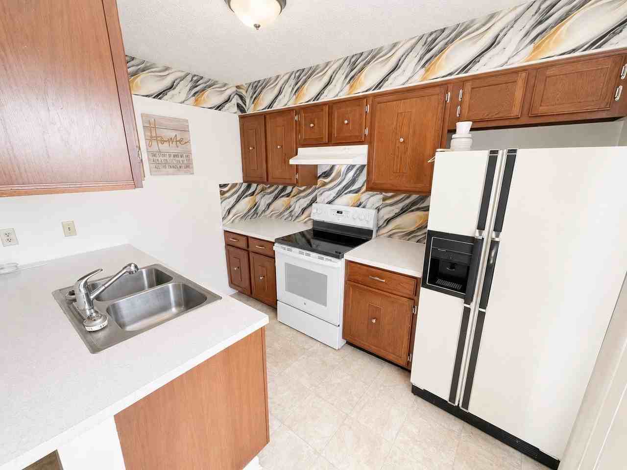 315 John Wesley Blvd - Photo 3 of 7