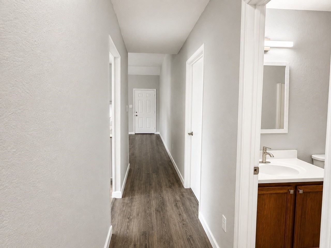 3002 Mesa Ridge Trl - Photo 6 of 20