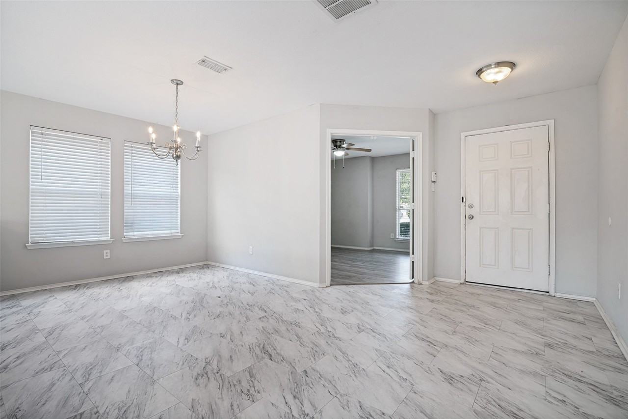 1012 Valera Rd - Photo 2 of 24