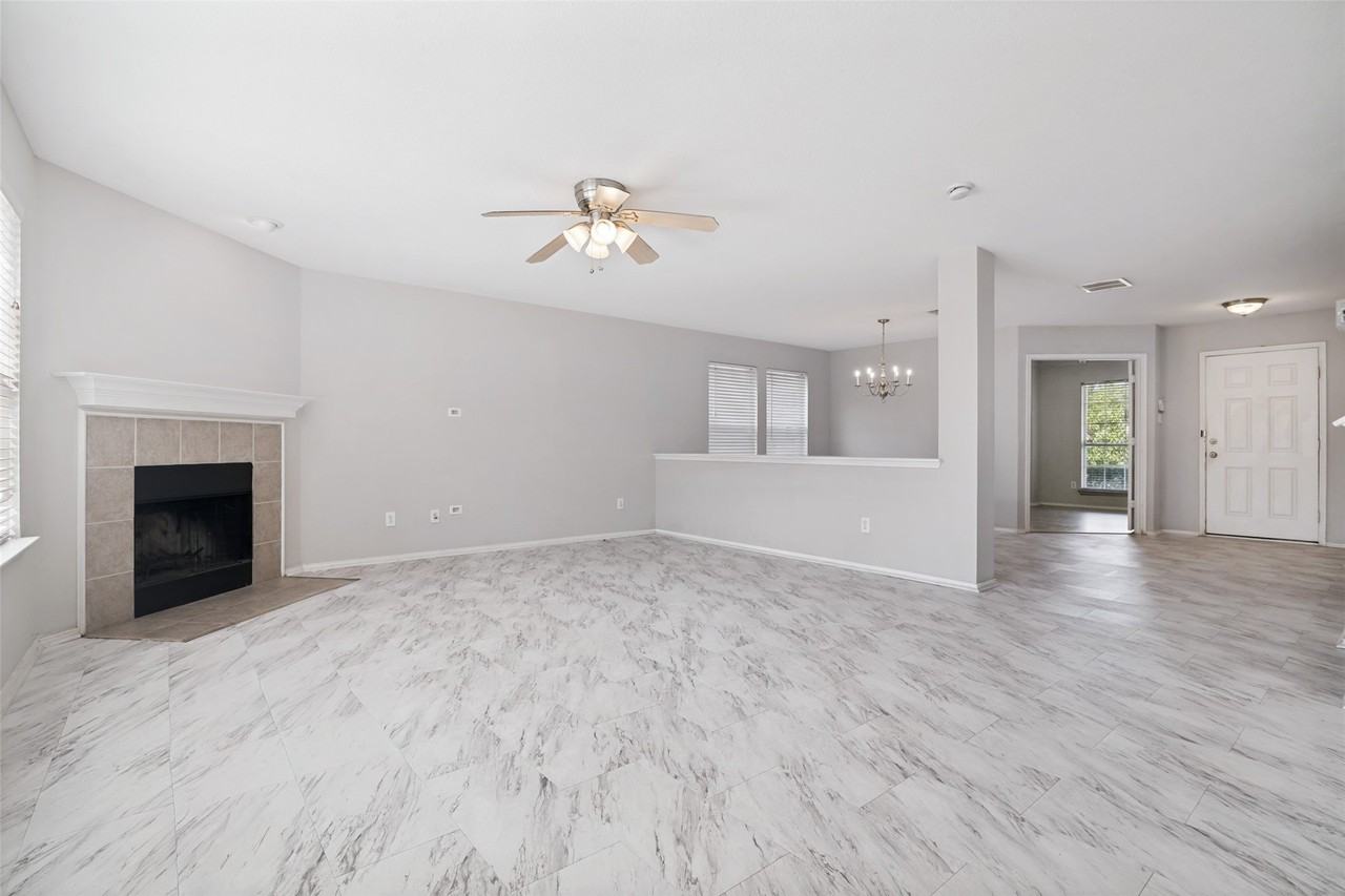 1012 Valera Rd - Photo 3 of 24