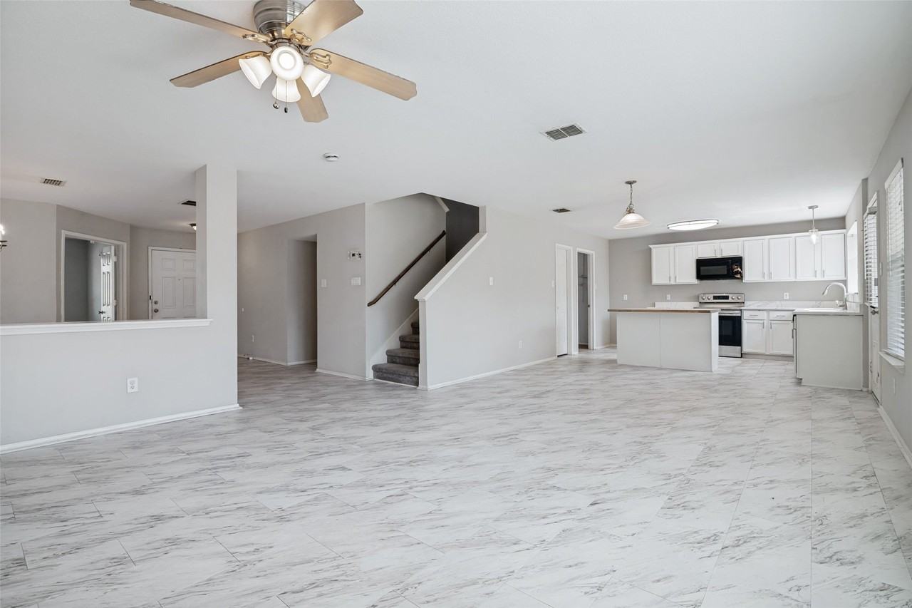 1012 Valera Rd - Photo 7 of 24