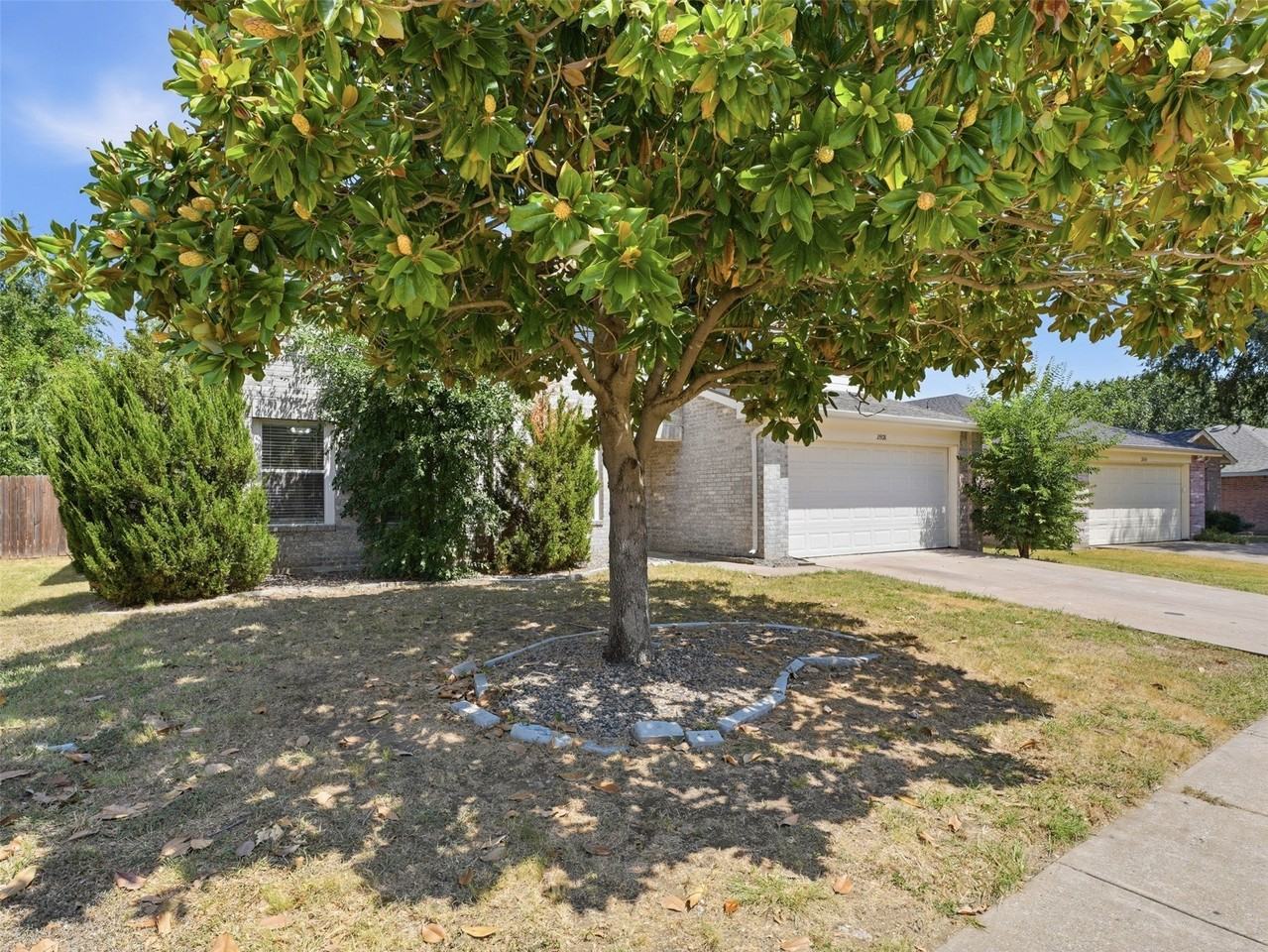 2808 High Pointe Blvd - Photo 3 of 35
