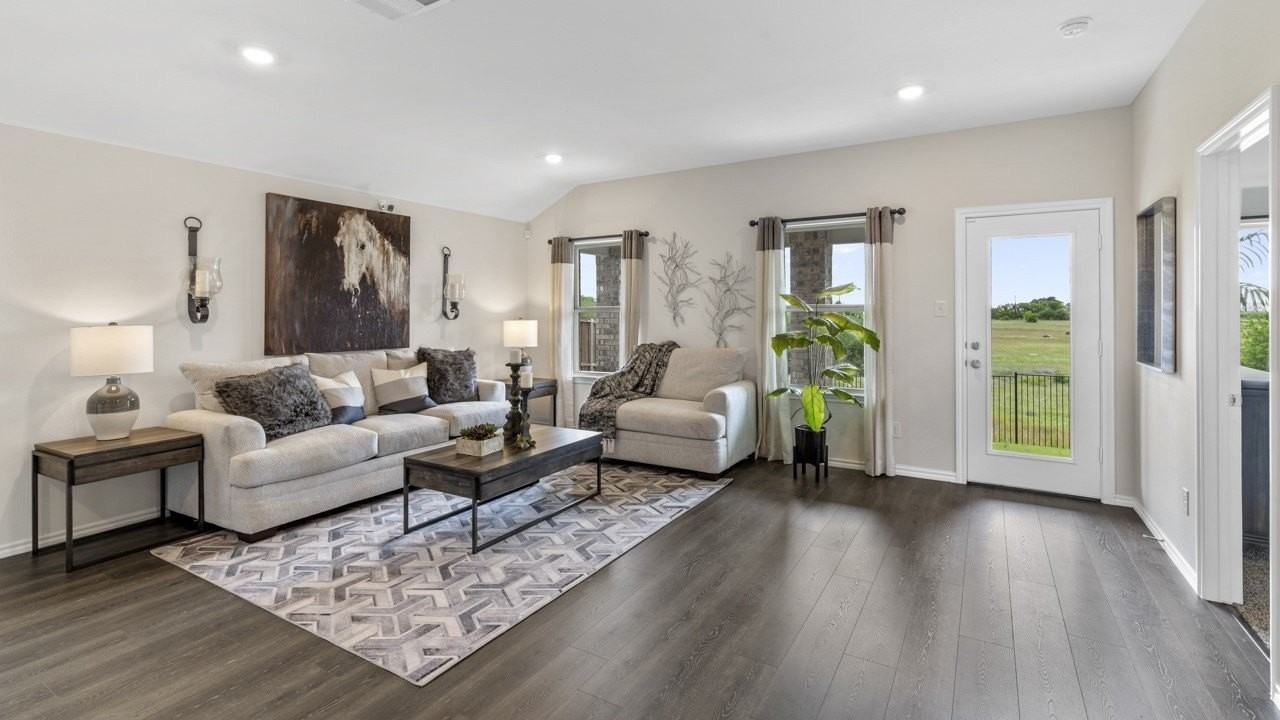 3928 Amethyst Dr - Photo 5 of 7