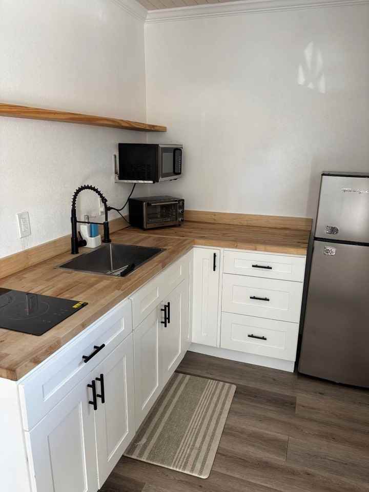 1885 Springtime Ave - Photo 6 of 12