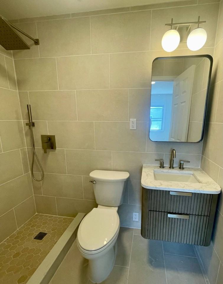 650 Baltic St #3 - Photo 6 of 7