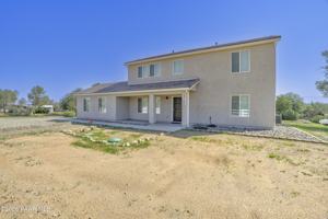 featured image of 6755 N Double Tree Rd