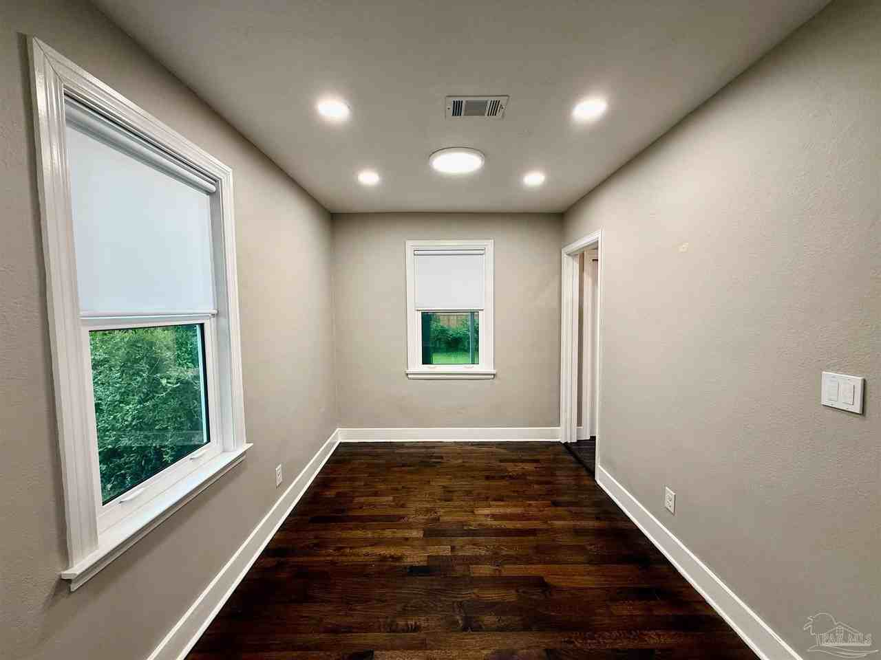 2050 N 13th Ave - Photo 5 of 21